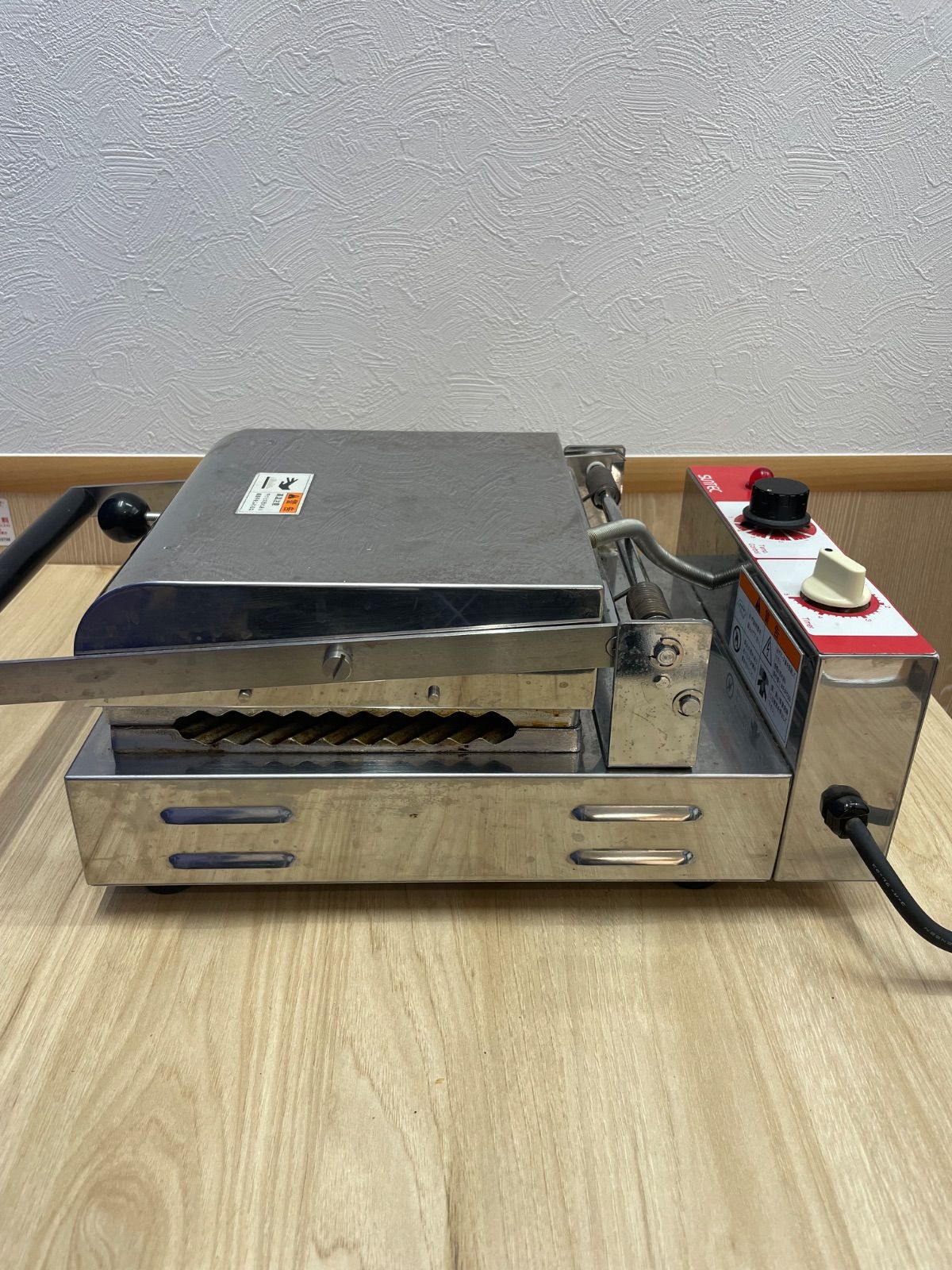 サンテック PC-10 パニーニクッカー ホットサンド 1連式 パニーニ焼き器 パニーニ・クッカー PC-10｜パニーニ｜藤田道具