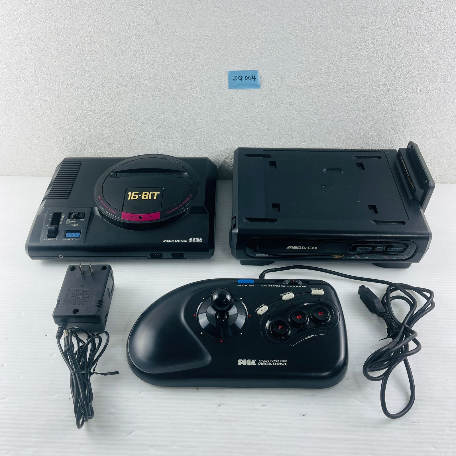 ユニバーサルメガCDアダプター Amazon.co.jp: CD+PLUS V3.0b ユニバーサルメガCDアダプター CD + PLUS