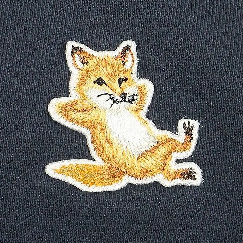 メゾンキツネ MAISON KITSUNE パーカー プルオーバーパーカー チ