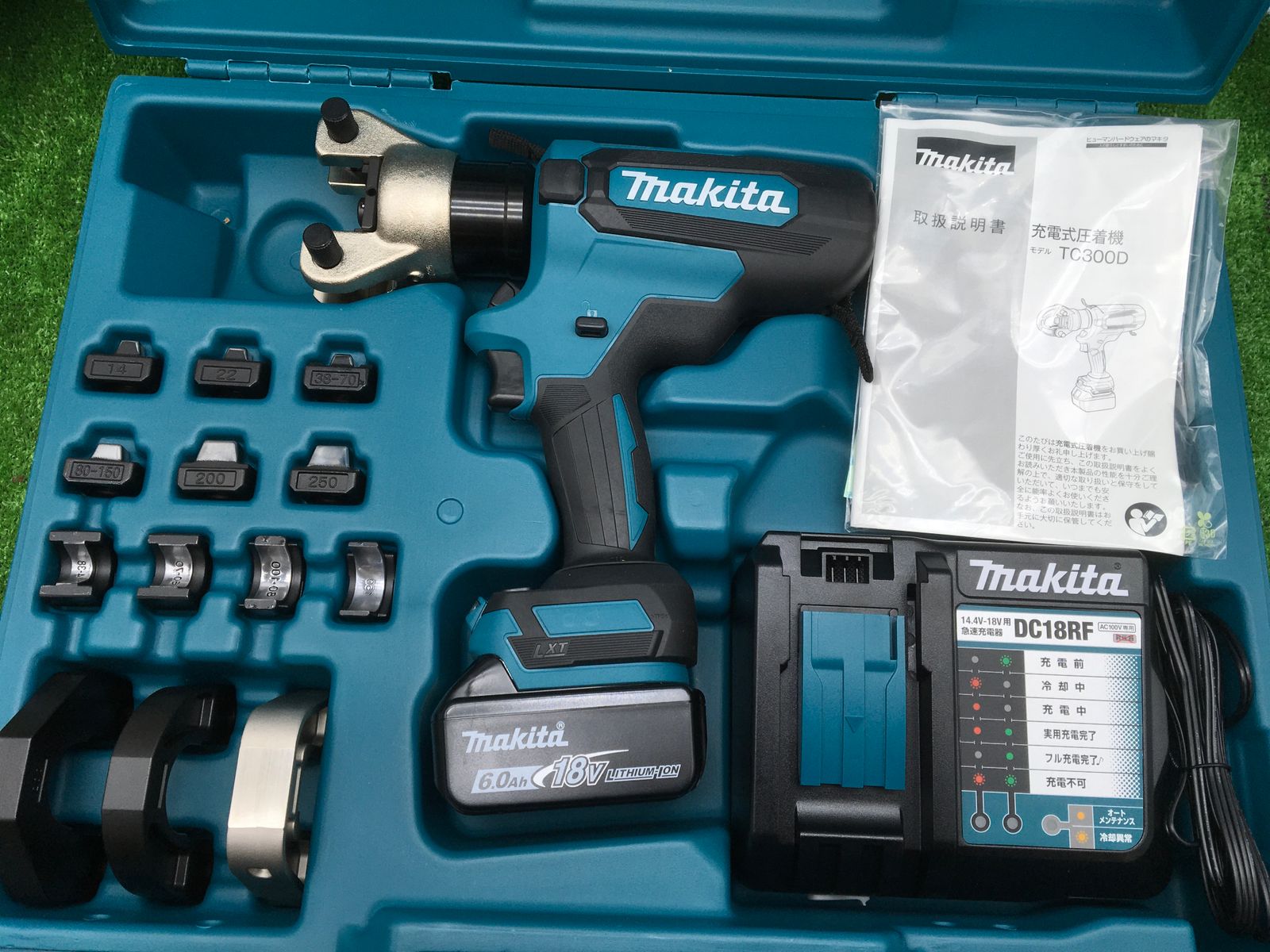 ♥ Makita|マキタ 18v充電式圧着機 TC300DRG ITW3UNIANVAW エコツール小牧ｲﾝﾀｰ店 M02