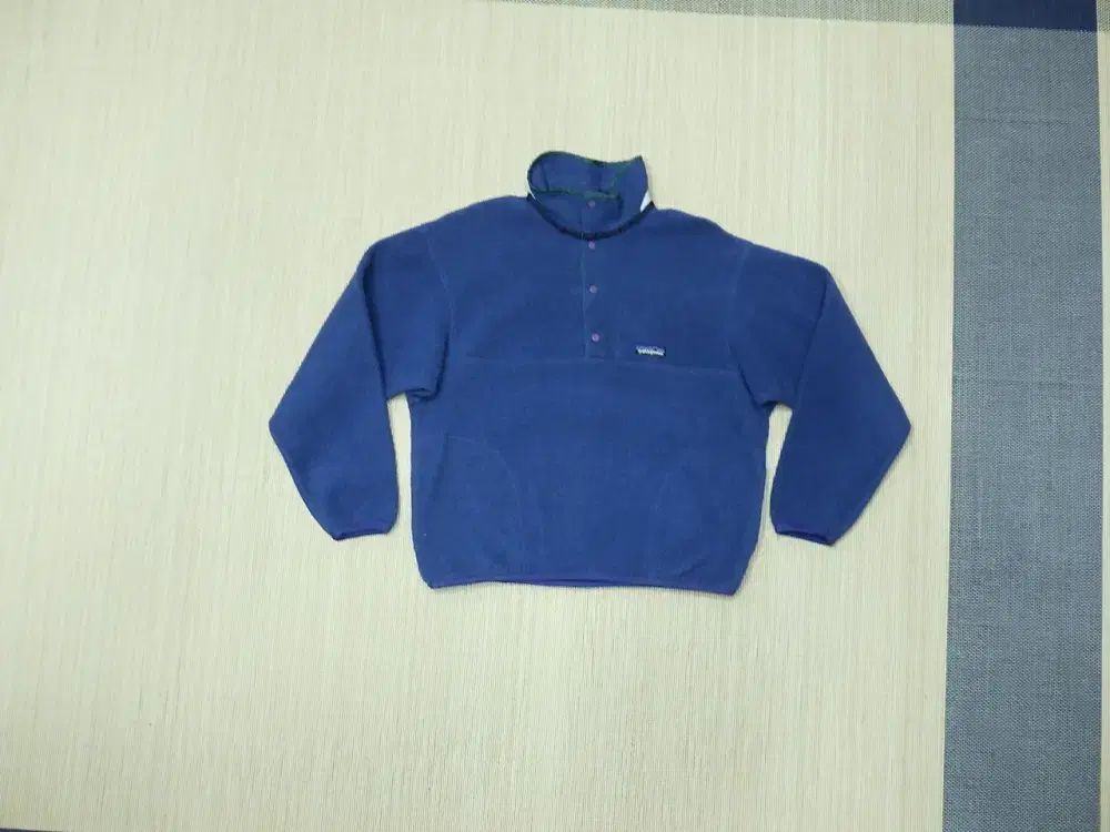 14歳 patagonia キッズ フリース スナップボタン Tシャツ