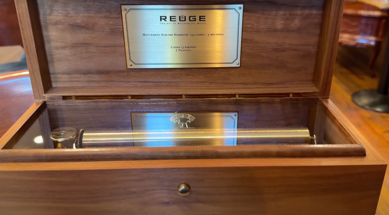 Reuge Music オルゴール 名曲3曲 新品】リュージュ REUGE 144弁3曲入りカノン（3パート）/ J