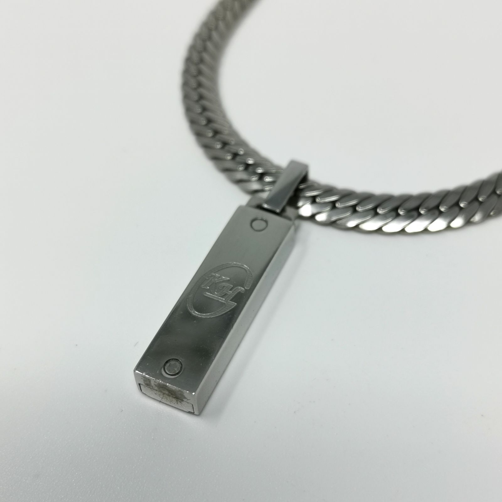 中古美品 ネックレス KHG ゲルマ 保証書付き 箱あり シルバー系