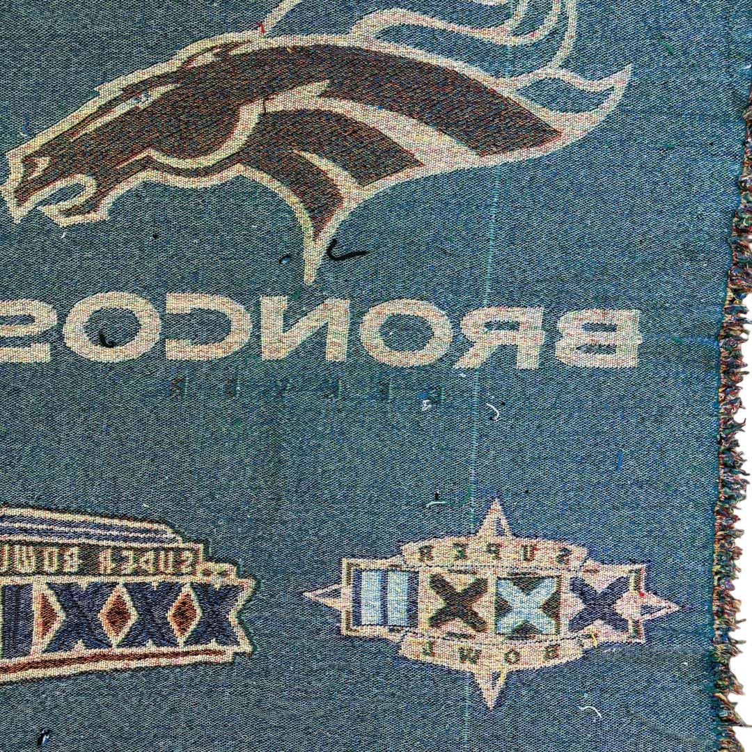 vintageラグ カーペット NFL デンバー・ブロンコス 1747 - メルカリ