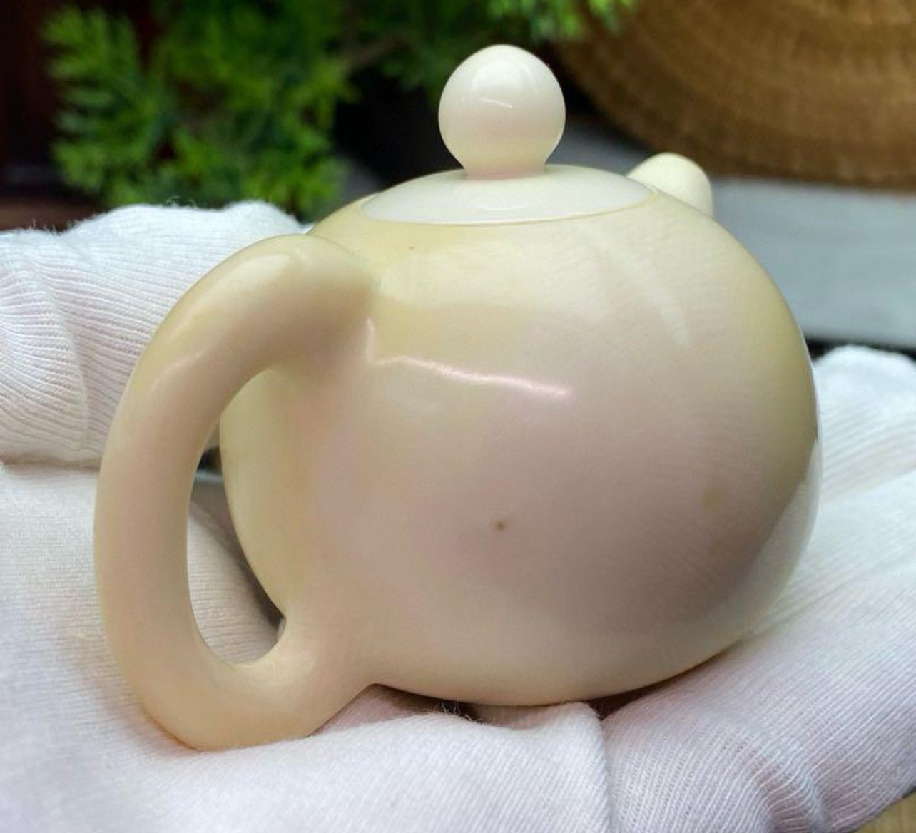 天然マンモス牙美しい手作り彫刻 1ポットの置物 握り物 - メルカリ