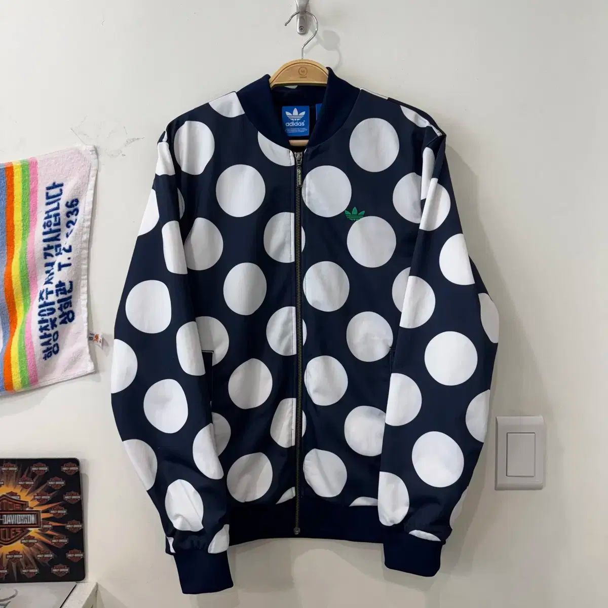 adidas ドット柄ジャージ ベイビーわるきゅーれ adidas ドット柄