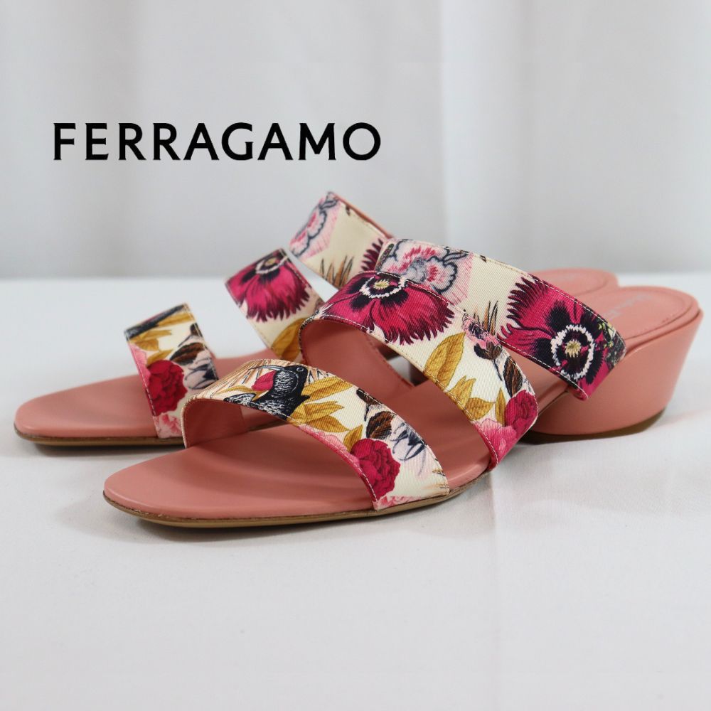 【限定セール】新品・未使用 FERRAGAMO フェラガモ ミュール サンダル 01R536 736622 PINK ピンク ホワイト ボタニカル柄  サルヴァトーレ フェラガモ SALVATORE FERRAGAMO 大きいサイズ 26cm 26.5cm