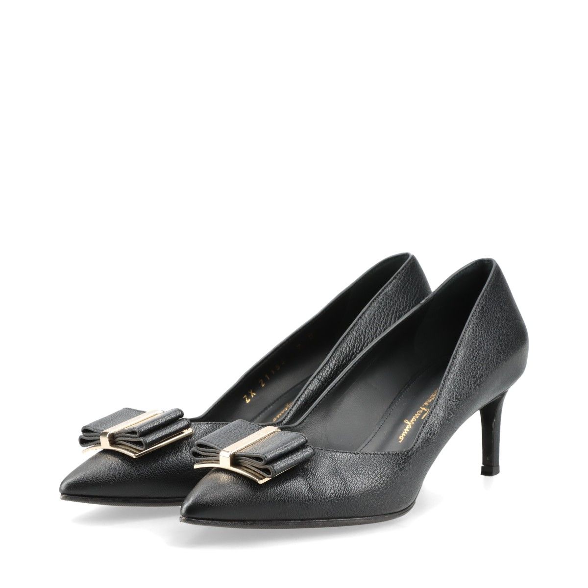 Ferragamo ベージュ スリングバックサンダル　22.5cm 未使用 FERRAGAMO フェラガモ バレエシューズ リボン 靴 Salvatore