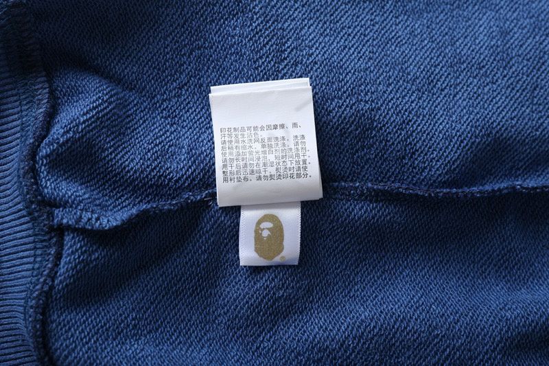 HOODIE シャーク
