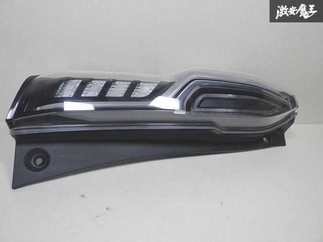 HONDA ホンダ 純正 JF3 N-BOX カスタム テールランプ テール