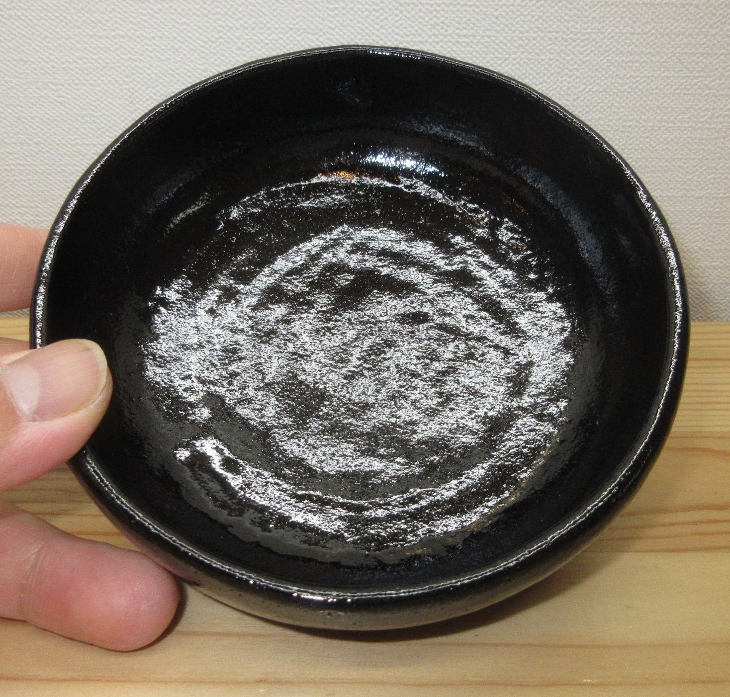 送料込【逢絢亭・新品】茶道具 茶碗 楽焼 赤楽 上物 松楽窯 紙箱入り 送料込【逢絢亭・新品】茶道具 茶碗 楽焼 赤楽 上物 松楽窯