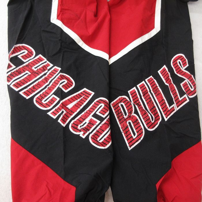 M☆古着 長袖 ジャケット メンズ NBA シカゴブルズ 赤 レッド