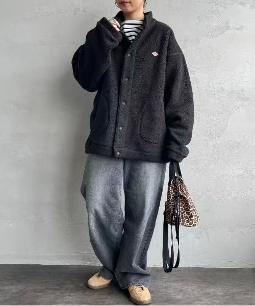 グリーン