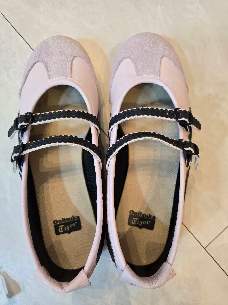  オニツカタイガー メキシコ 66 メリージェーン ピンク 245 フラットシューズ バレエシューズ パンプス