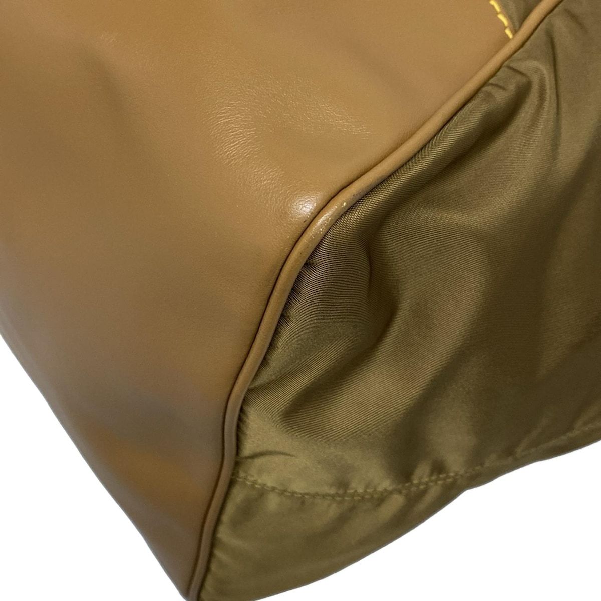 ダッフルバッグ