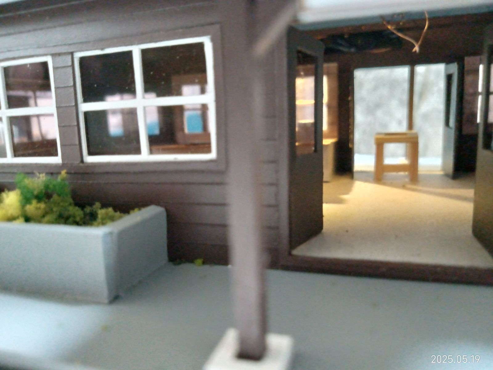 ストラクチャー 建屋照明付