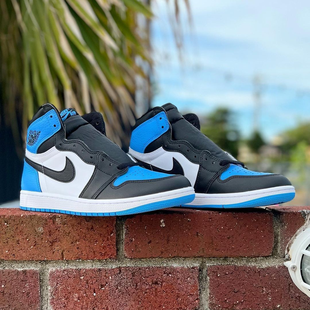 AIR JORDAN 1 RETRO HIGH OG UNIVERSITY BLUE ナイキ エア ジョーダン 1 レトロ ハイ ユニバーシティ  ブルー 【MEN'S】 university blue/black-white DZ5485-400