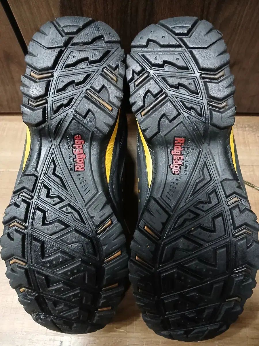 CAMPLINE キャンプライン GORE-TEX ゴアテックス 登山靴 265mm OLIVEOS_COM_TR