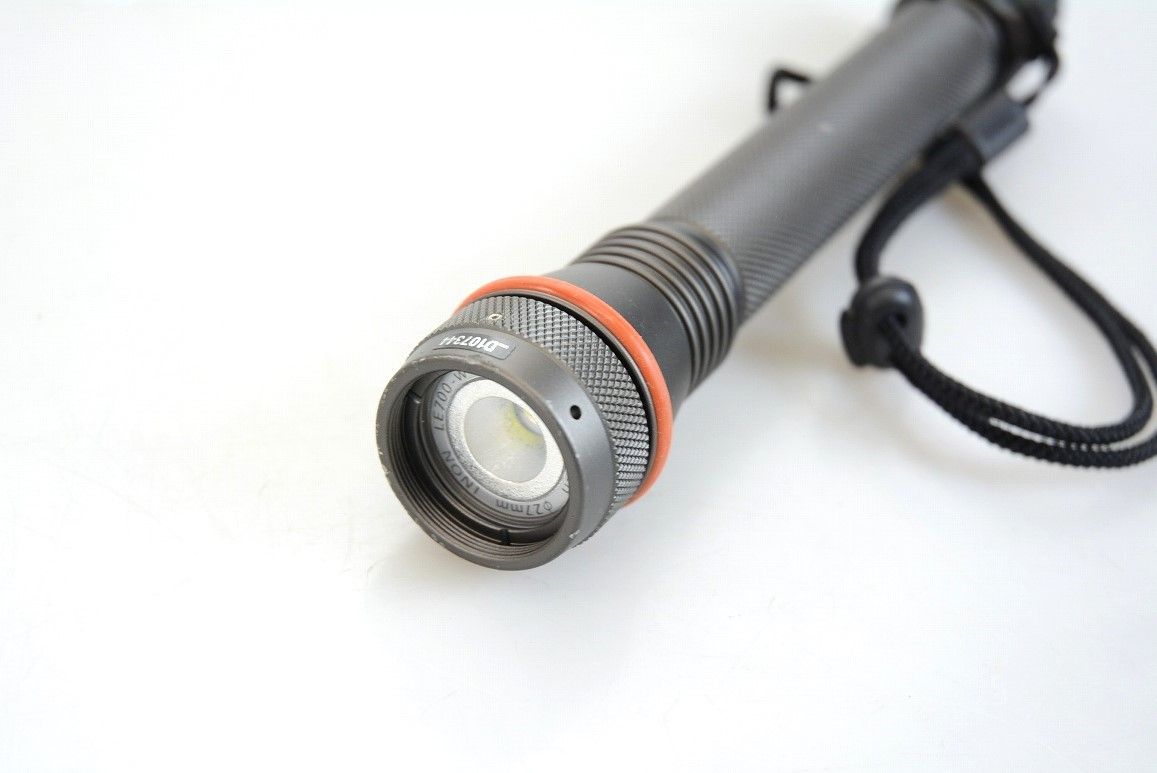 INON ライト LE700-s LE-700S 水中LEDライト LE700-S INON｜イノン 通販 |