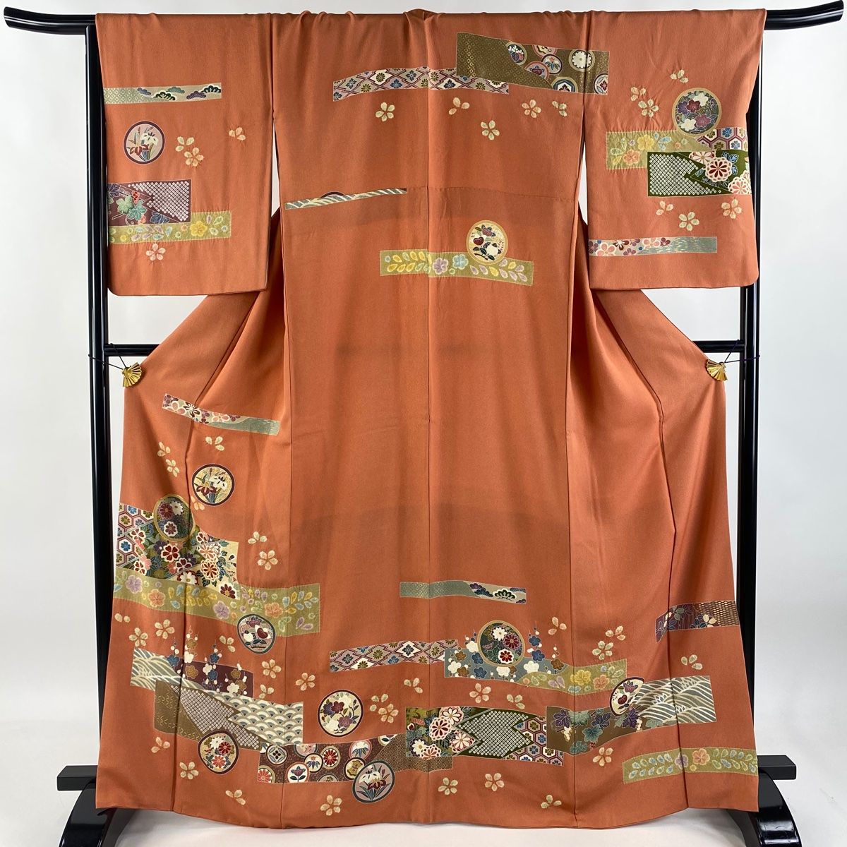 訪問着 身丈166cm 裄丈67.5cm L 袷 草花 亀甲 金糸 絞り サーモンピンク 正絹 秀品