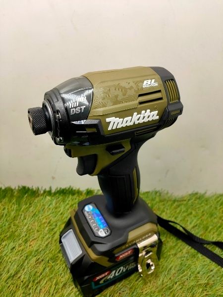 マキタ TD002GRDXO オリーブ 40Vmax 充電式インパクトドライバセット バッテリ 充電器 ケース付 ♥