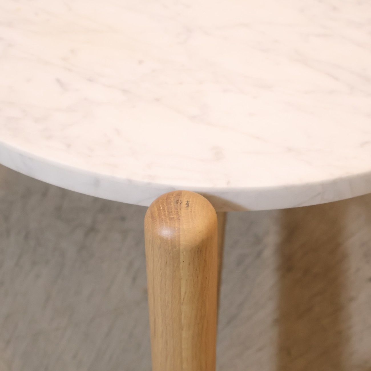 フランフラン シフラ コーヒーテーブル 55cm 大理石 オーク無垢 フランフラン シフラ 大理石 テーブル コーヒーテーブル 机