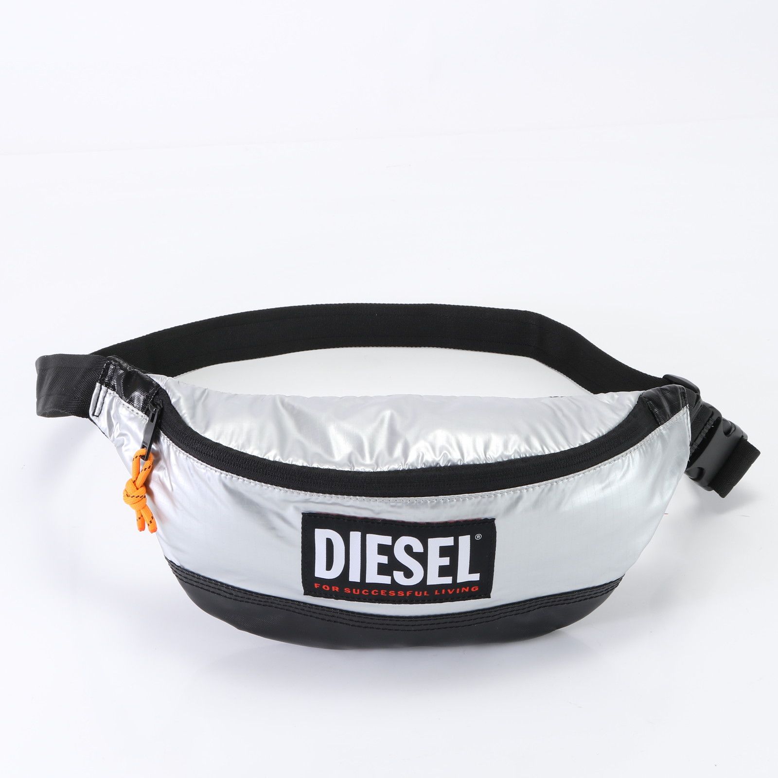 美品 DIESEL ディーゼル シルバー X08030 2WAY ボディバッグ