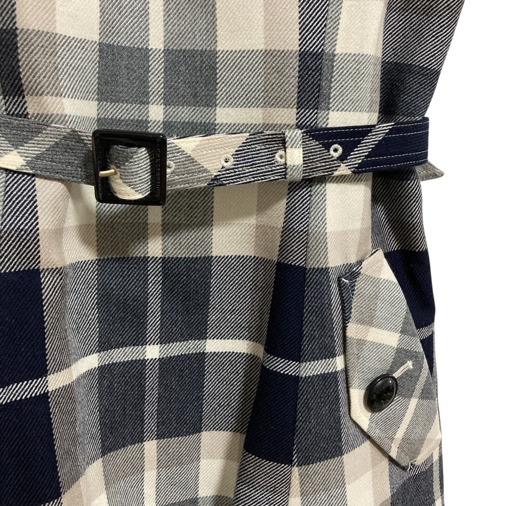 美品 BLUE LABEL CRESTBRIDGE ブルーレーベルクレストブリッジ