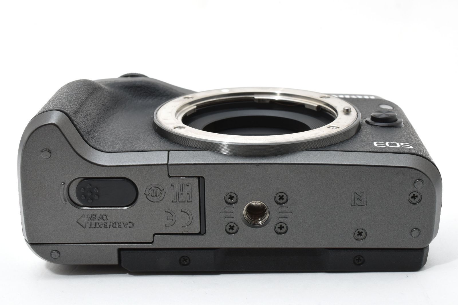  上品 Canon EOS M 6 ボディ ブラック ミラーレス一眼 デジタルカメラ