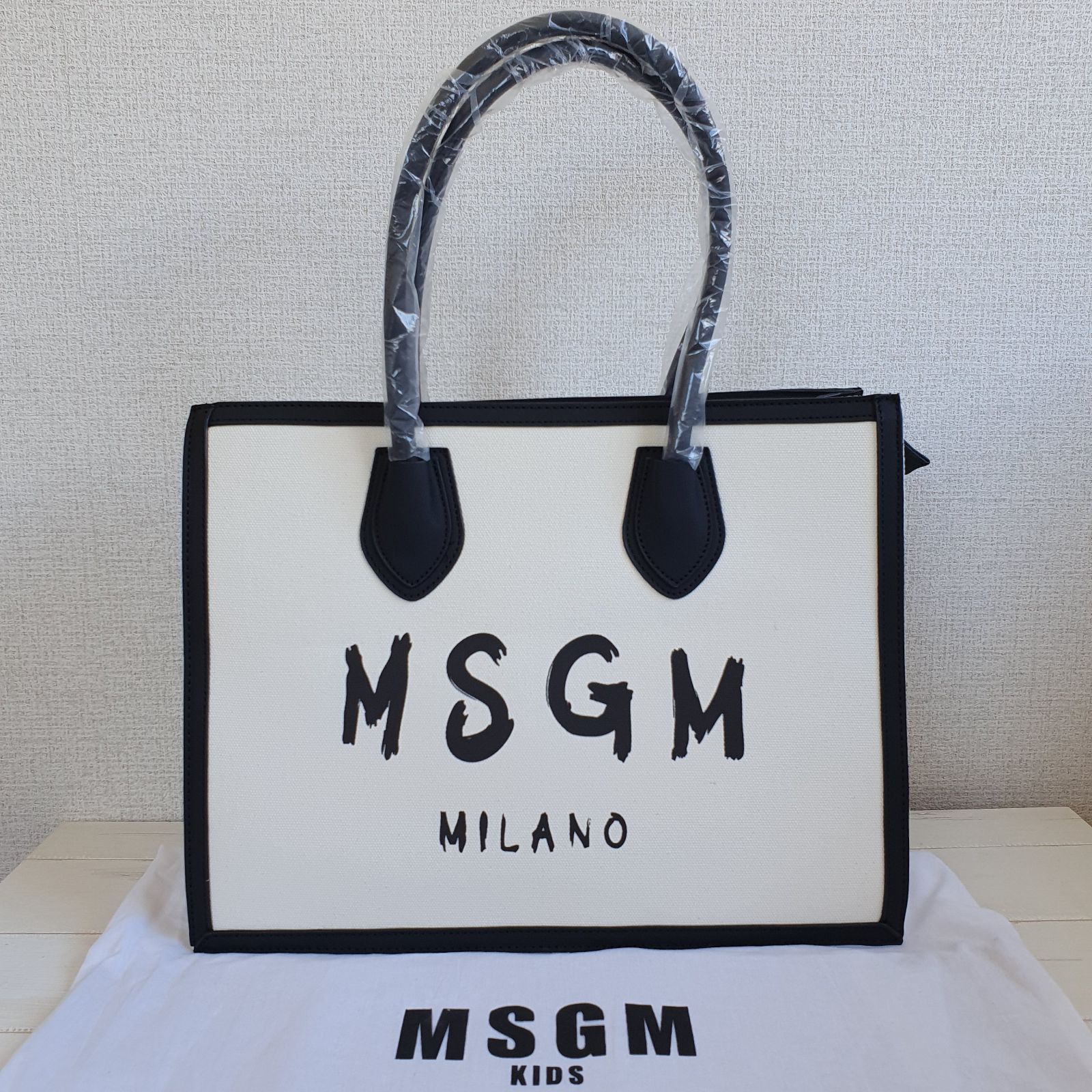 新品・未使用】MSGM KIDS ロゴ キャンバストートバッグ オフホワイト