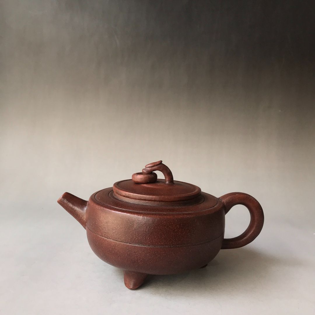 旧家蔵出し 宜興紫砂壷 陳仲美 三足壷 紫砂壷 茶道具 酒道具 供養品 古美術品 収集家