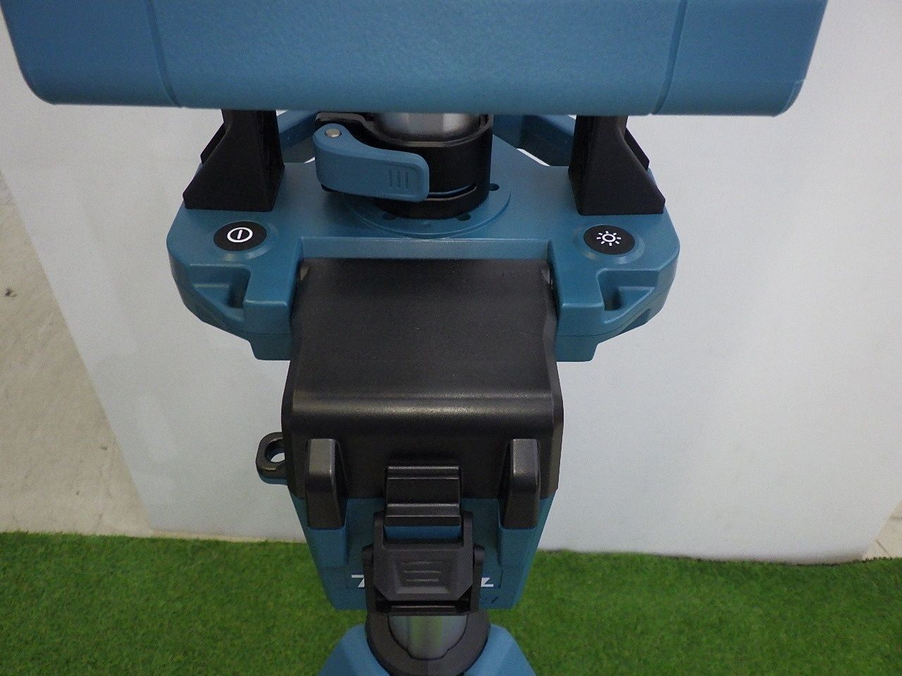 充電式タワーライト