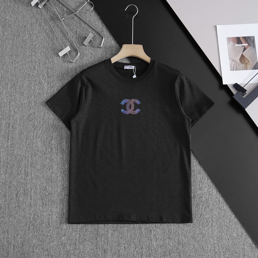 CHANELダブルCプリントラウンドネック半袖Tシャツ