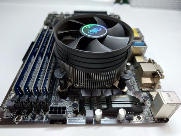 【ジャンク】ASRock Z87 Pro3　Core i7（47XX） メモリ32GB（8GB×4） SK Hynix製