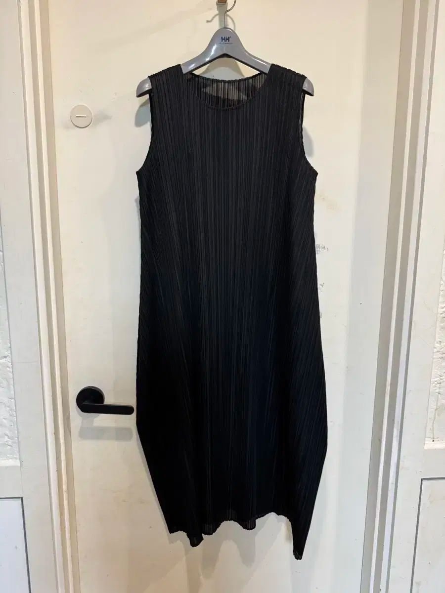 PLEATS PLEASE プリーツプリーズ ロング丈ワンピース