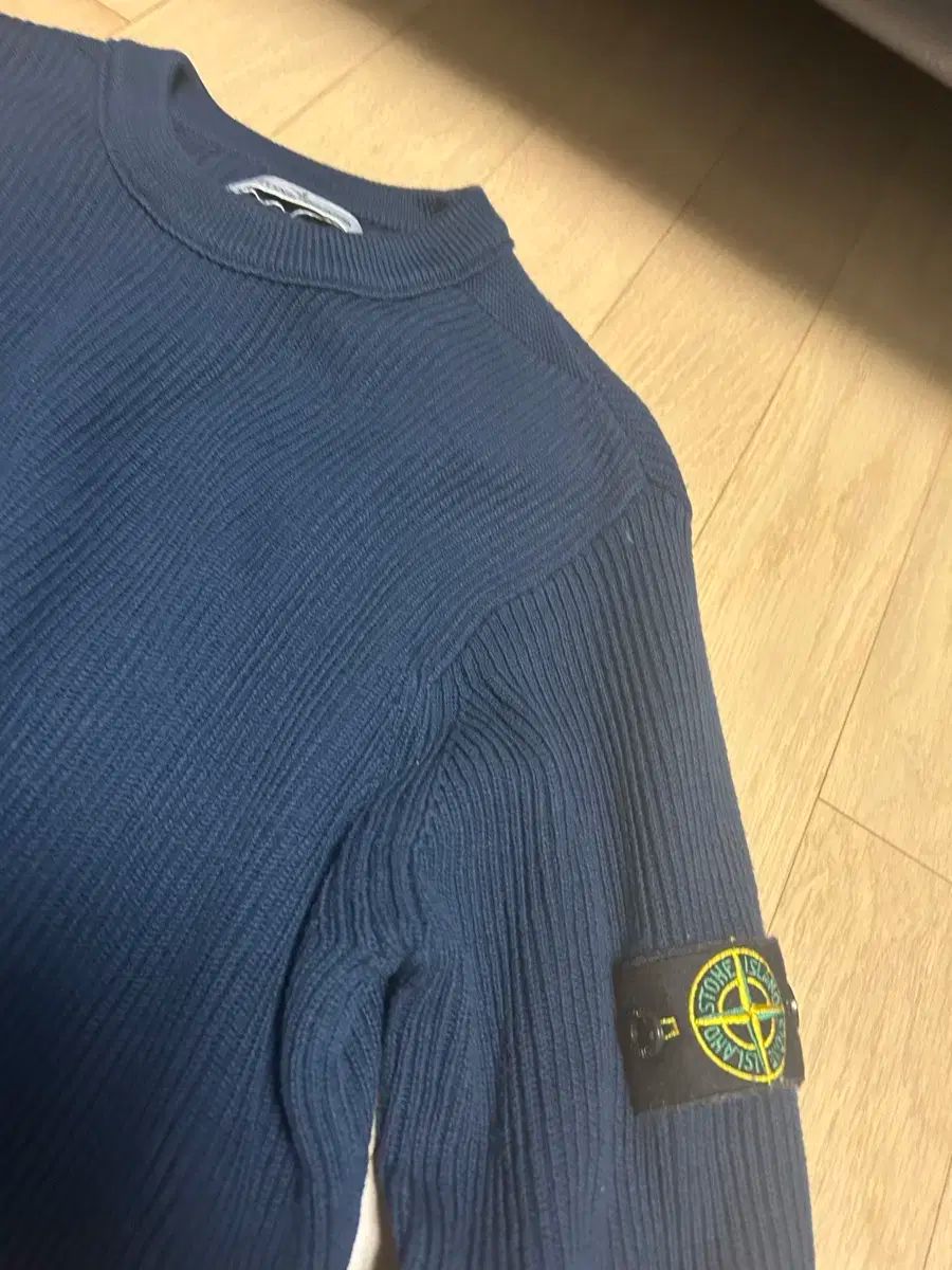 STONE ISLAND ストーンアイランド ネイビー ワッペン ニット キッズ 14 税金 14A