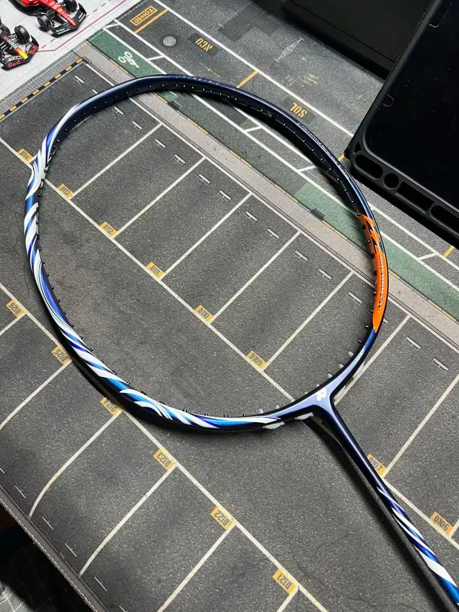 ASTROX（アストロクス） 100zz ASTROX 100 ZZ バドミントンラケット