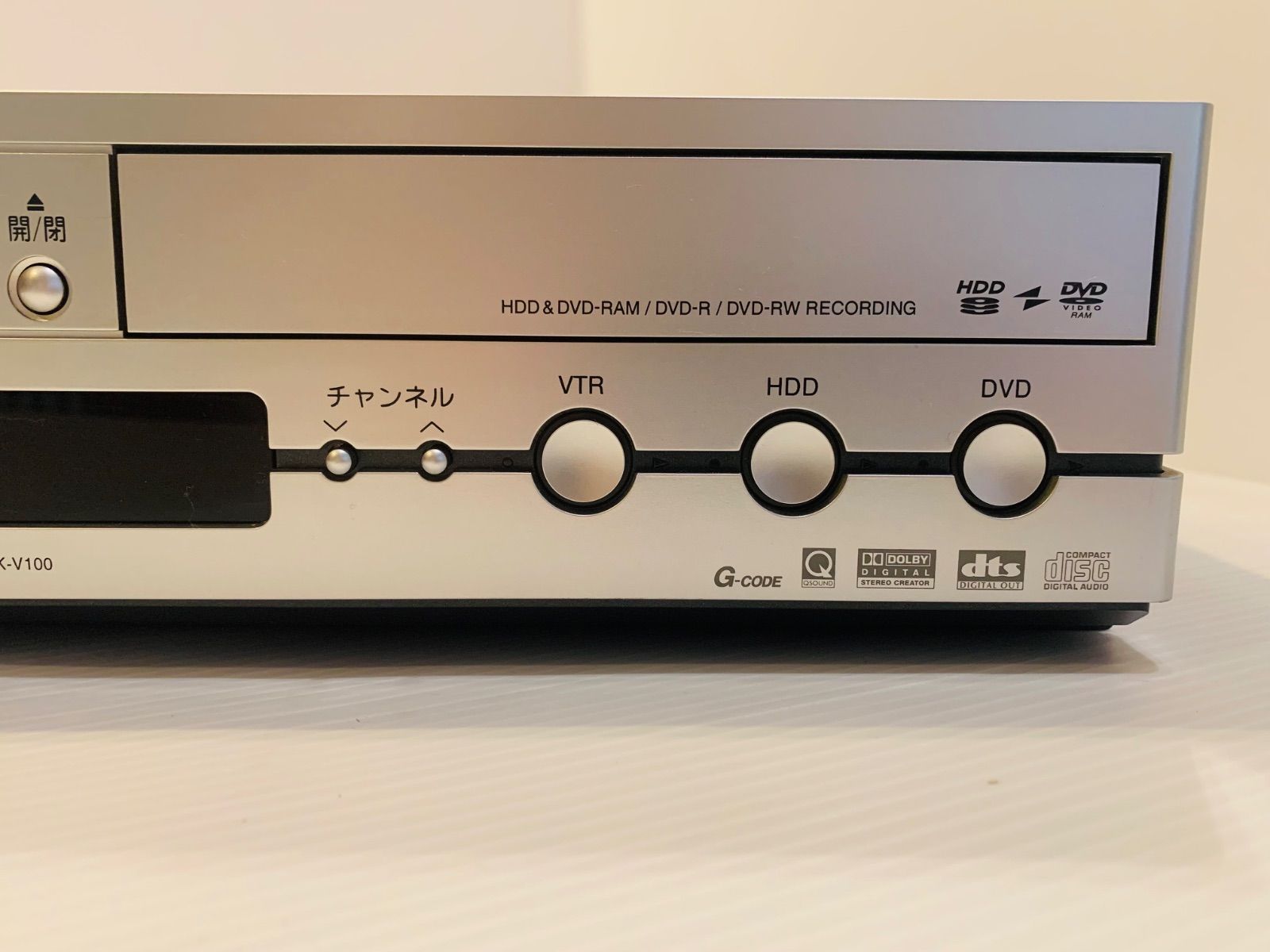動作確認済】TOSHIBA VTR一体型HDD&DVDレコーダーAK-V100 - メルカリ