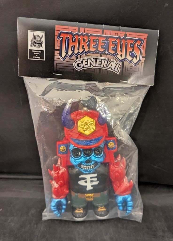 KTO KTO THREE　EYES　GENERAL
