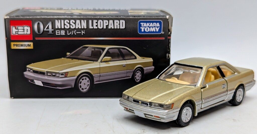 タカラトミー トミカプレミアム 日産 レパード/旧パッケージ 04