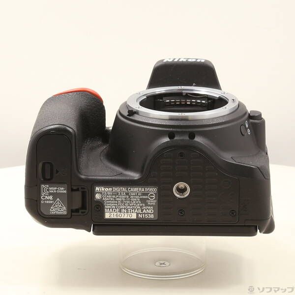中古品〕 NIKON D5600 18-55 VR レンズキット ブラック【262 中古品〕 NIKON D5600 18-55 VR レンズキット ブラック【262