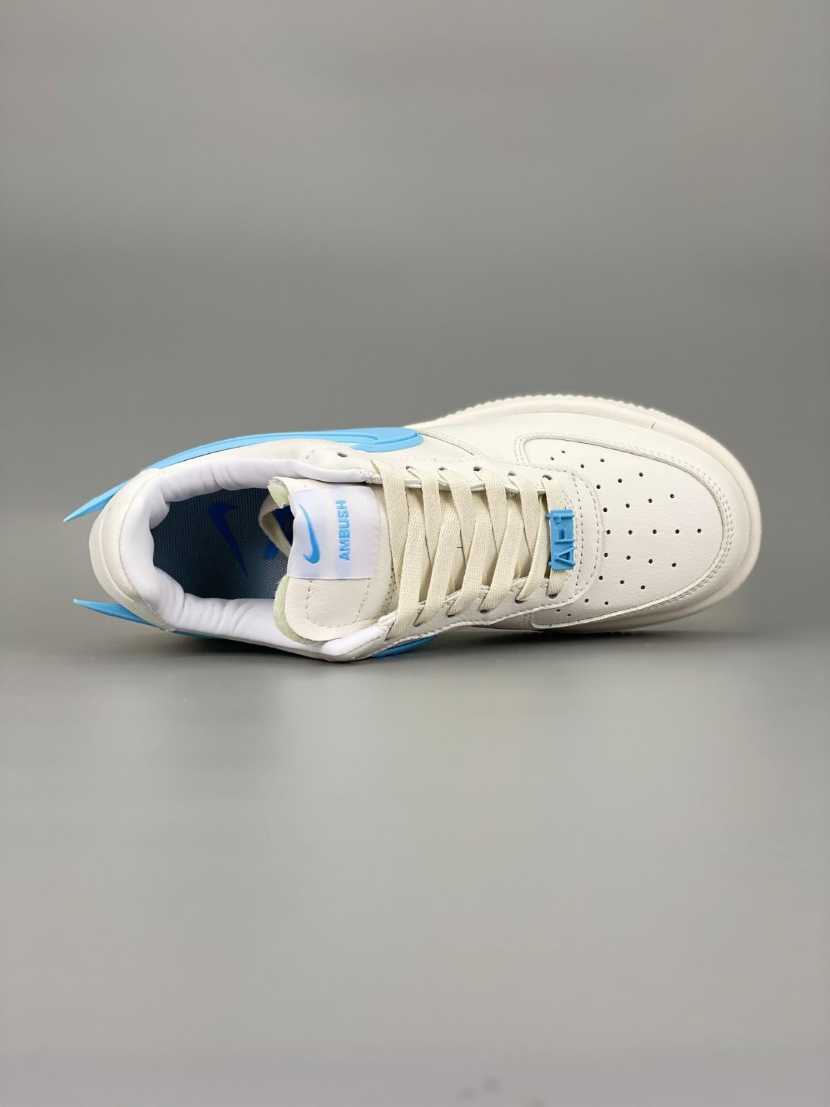 新品未使用 nike air force 1 low 男女兼用