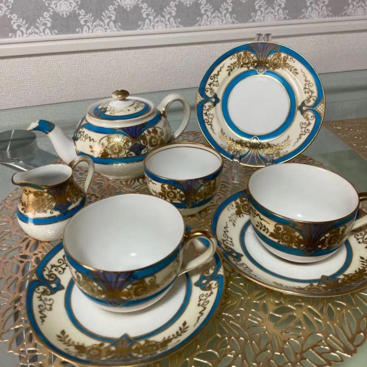 ロイヤルアルバートフラワーオブザマンス ミニチュア カップ ソーサー