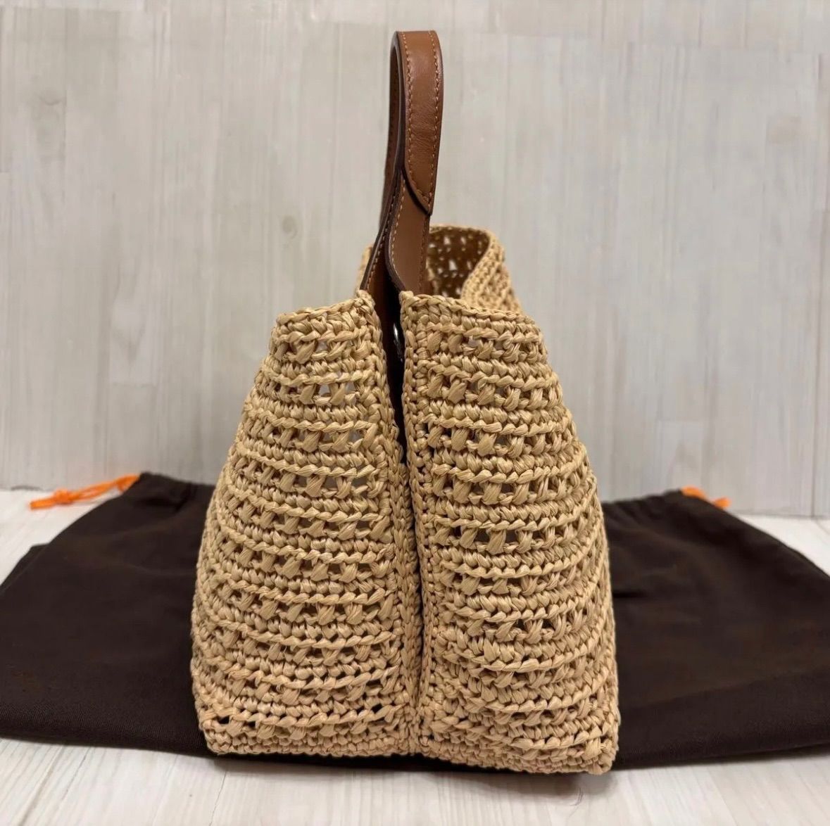 美品 TOD'S トッズ ラフィア マイクロ ハンドバッグ　カゴバッグ 美品 TOD'S トッズ ラフィア マイクロ ハンドバッグ カゴバッグ - メルカリ