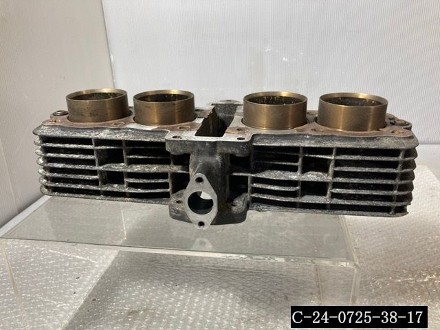 KAWASAKI  KAWASAKI Z500 KZ500B シリンダーブロック カワサキ 当時物 (C-24-0725-38-17) カワサキ KAWASAKI Z500 KZ500B シリンダーブロック カワサキ 当時物 (C-24-0725