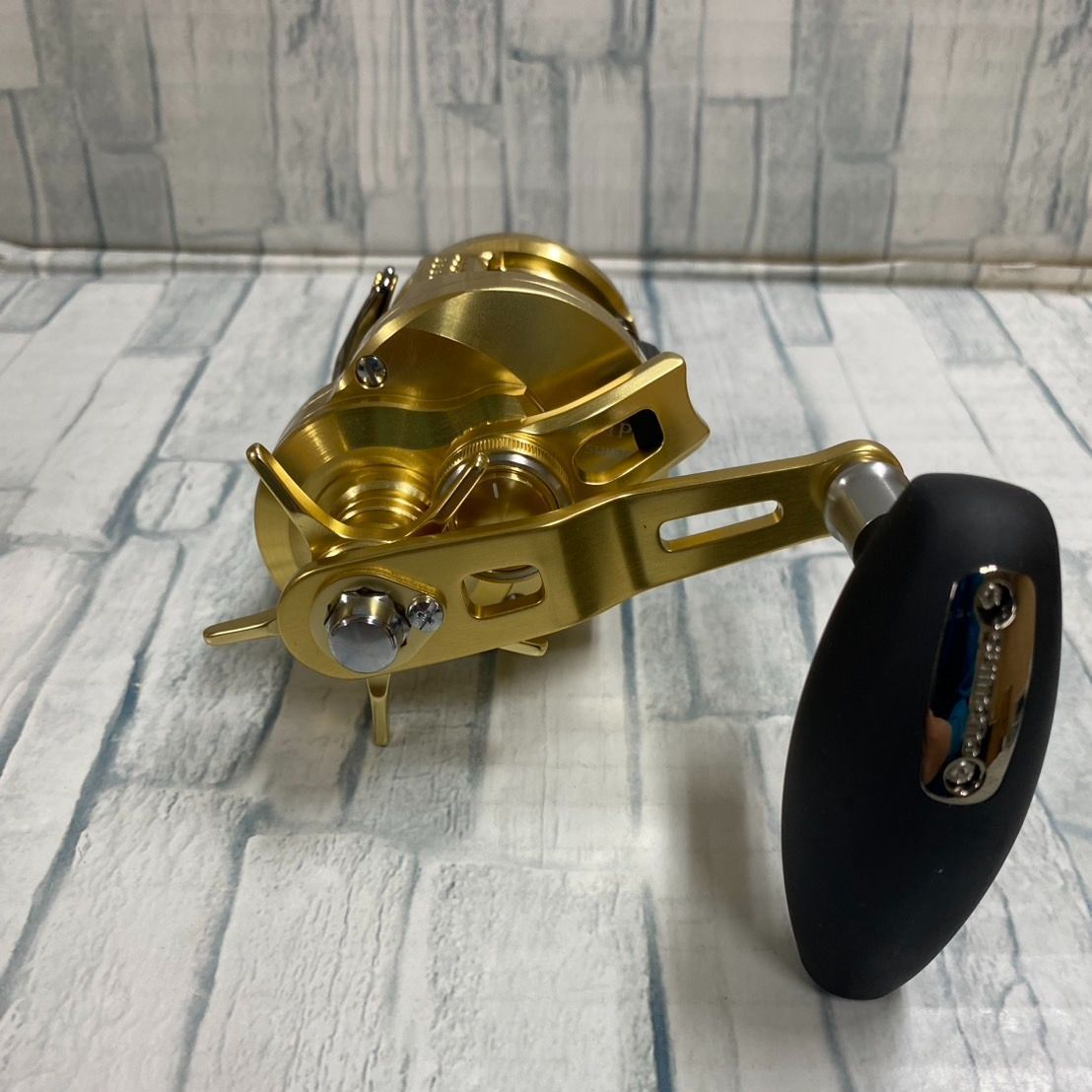 シマノ　オシアコンクエスト301PG 未使用品 シマノ オシア コンクエスト 301XG (リール) 価格比較 - 価格.com