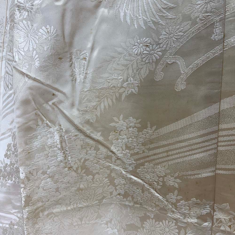 白打掛 中国三代刺繍 相良刺繍 猛る サガラ刺繍 正絹 裄66cm 身丈187cm 