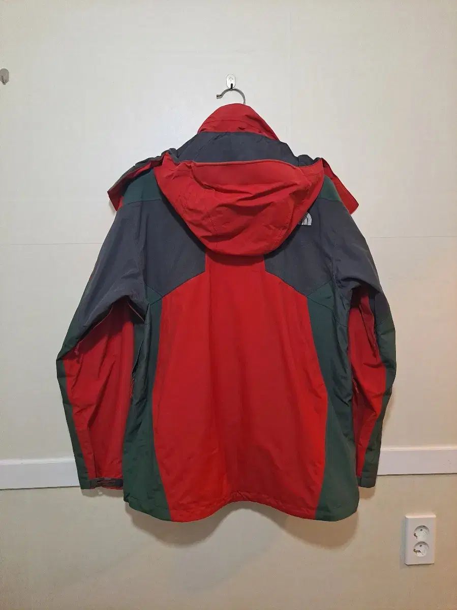 THE NORTH FACE ザ ノース フェイス GORE-TEX₍ゴアテックス ウィンドブレーカー ジャケット レッド|グリーン 100 105 サイズ HRDEVELOPMENT_JP