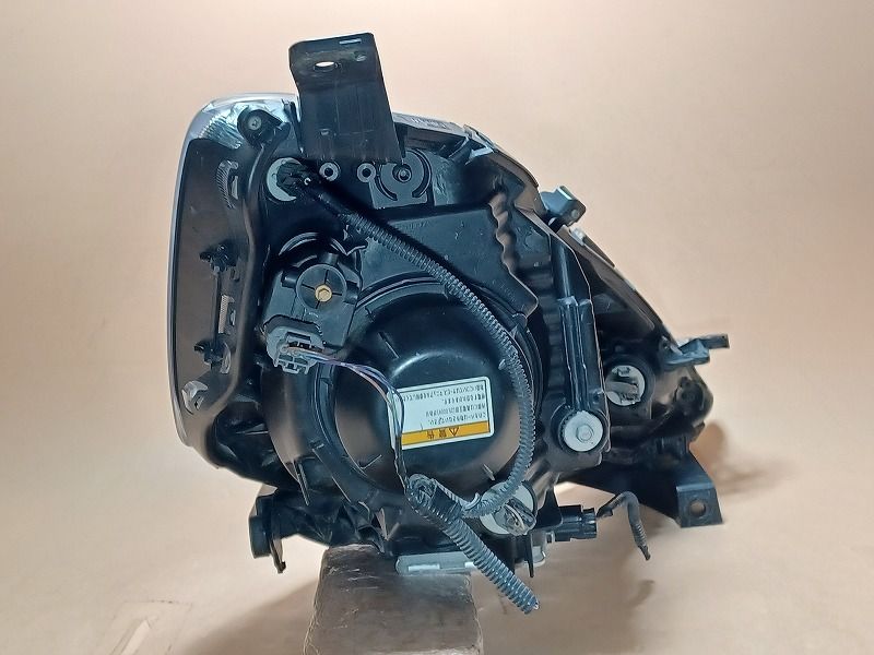 左ヘッドランプ