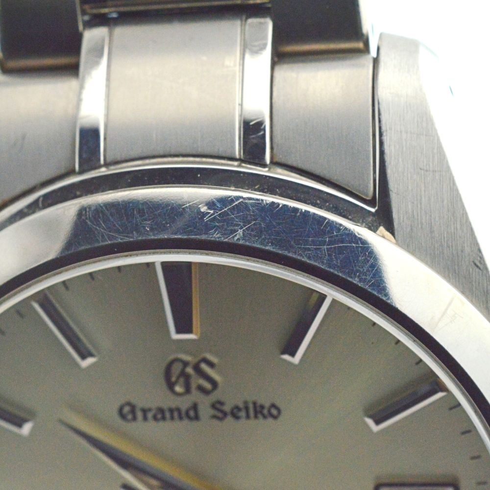 SEIKO 9F82-0AF0